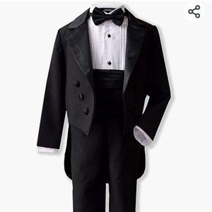 Boy's suit